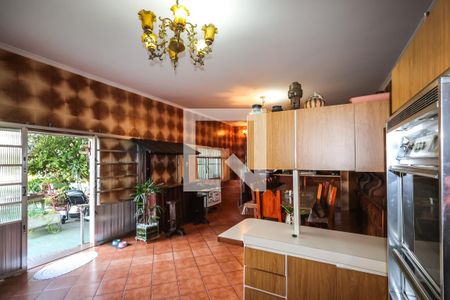 Casa para alugar com 950m², 4 quartos e 8 vagasCozinha