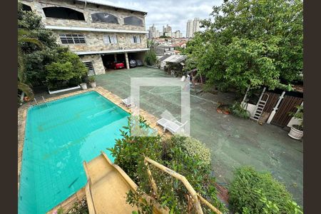 Casa para alugar com 950m², 4 quartos e 8 vagasFachada