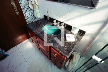 Casa para alugar com 950m², 4 quartos e 8 vagasBanheiro Social