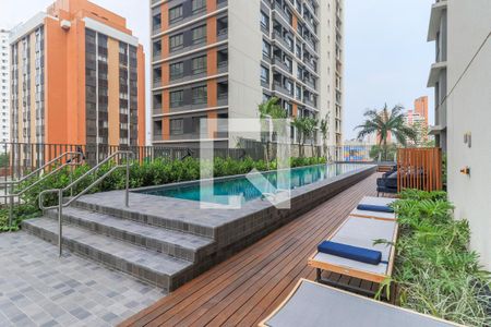 Apartamento à venda com 211m², 3 quartos e 3 vagasÁrea comum - Piscina