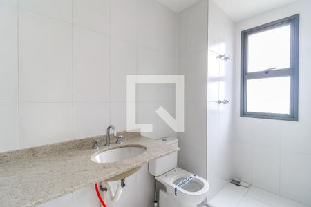 Apartamento à venda com 211m², 3 quartos e 3 vagasBanheiro da Suíte 2