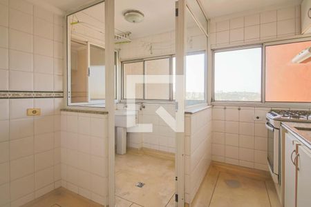 Apartamento para alugar com 85m², 3 quartos e 1 vaga Apartamento para alugar com 85m², 3 quartos e 1 vagaCozinha e Área de Serviço