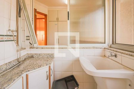 Apartamento para alugar com 85m², 3 quartos e 1 vaga Apartamento para alugar com 85m², 3 quartos e 1 vagaCozinha e Área de Serviço