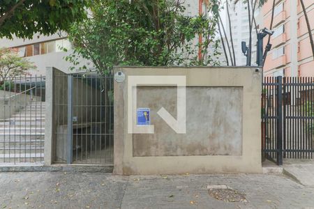 Apartamento para alugar com 85m², 3 quartos e 1 vaga Apartamento para alugar com 85m², 3 quartos e 1 vagaFachada