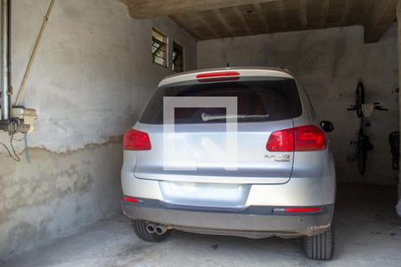 Casa à venda com 170m², 3 quartos e 2 vagasGaragem