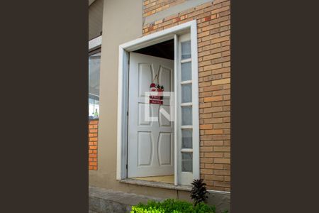 Casa à venda com 170m², 3 quartos e 2 vagasPorta de entrada