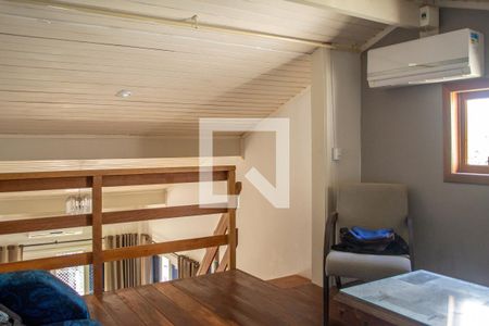 Casa à venda com 170m², 3 quartos e 2 vagasMezanino