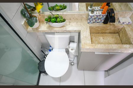 Apartamento à venda com 40m², 2 quartos e sem vaga Apartamento à venda com 40m², 2 quartos e sem vagaBanheiro