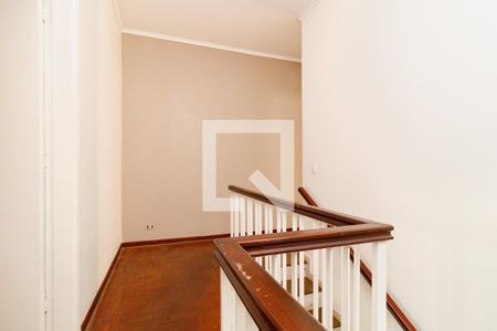 Casa à venda com 170m², 3 quartos e 3 vagas Casa à venda com 170m², 3 quartos e 3 vagasCorredor dos quartos