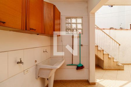 Casa à venda com 170m², 3 quartos e 3 vagas Casa à venda com 170m², 3 quartos e 3 vagasÁrea de Serviço