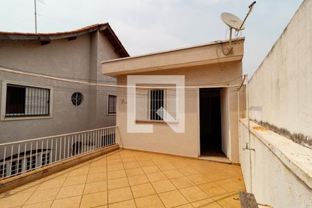 Casa à venda com 170m², 3 quartos e 3 vagas Casa à venda com 170m², 3 quartos e 3 vagasÁrea externa