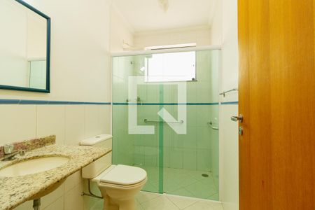 Casa à venda com 170m², 3 quartos e 3 vagas Casa à venda com 170m², 3 quartos e 3 vagasBanheiro 2