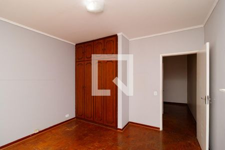 Casa à venda com 170m², 3 quartos e 3 vagas Casa à venda com 170m², 3 quartos e 3 vagasQuarto 3