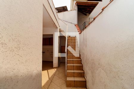 Casa à venda com 170m², 3 quartos e 3 vagas Casa à venda com 170m², 3 quartos e 3 vagasÁrea externa