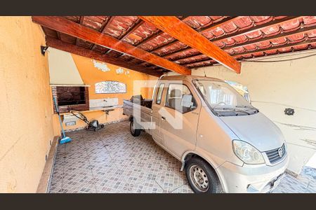 Casa à venda com 171m², 2 quartos e 2 vagasGaragem