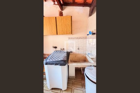 Casa à venda com 171m², 2 quartos e 2 vagasÁrea de Serviço