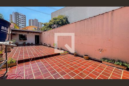 Casa à venda com 171m², 2 quartos e 2 vagasQuintal