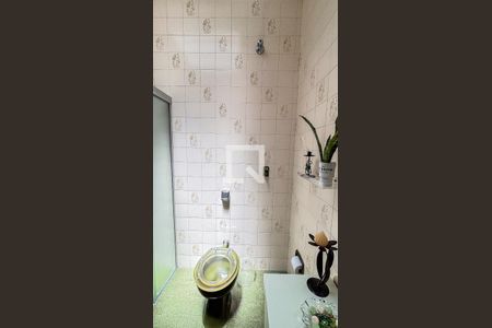 Casa à venda com 171m², 2 quartos e 2 vagasBanheiro 2