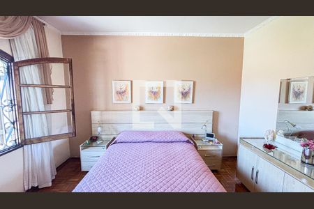 Casa à venda com 171m², 2 quartos e 2 vagasQuarto 1