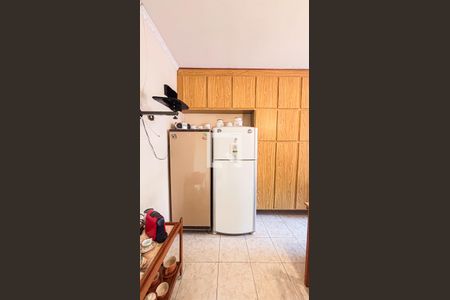 Casa à venda com 171m², 2 quartos e 2 vagasCozinha