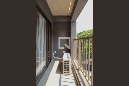 Studio à venda com 33m², 1 quarto e 1 vagaVaranda