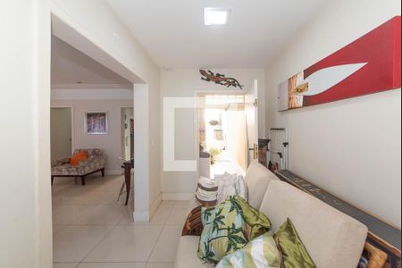 Sala de casa à venda com 4 quartos, 190m² em Cursino, São Paulo