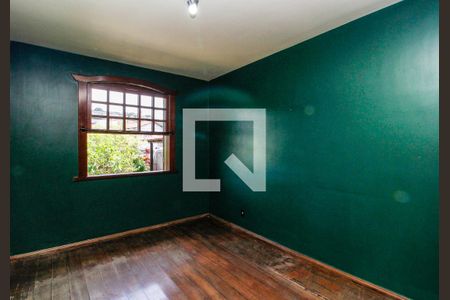 Casa à venda com 360m², 5 quartos e 7 vagas Casa à venda com 360m², 5 quartos e 7 vagasQuarto 3