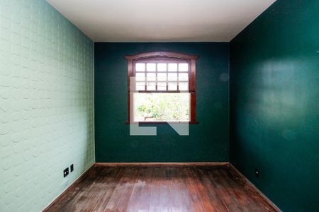 Casa à venda com 360m², 5 quartos e 7 vagas Casa à venda com 360m², 5 quartos e 7 vagasQuarto 3