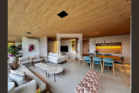 Apartamento à venda com 145m², 3 quartos e 2 vagasVaranda