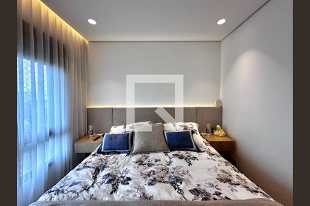 Apartamento à venda com 145m², 3 quartos e 2 vagasSuíte 2