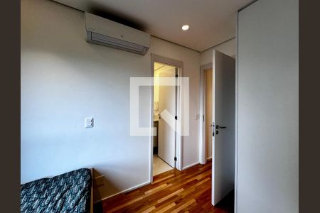 Apartamento à venda com 145m², 3 quartos e 2 vagasSuíte 1