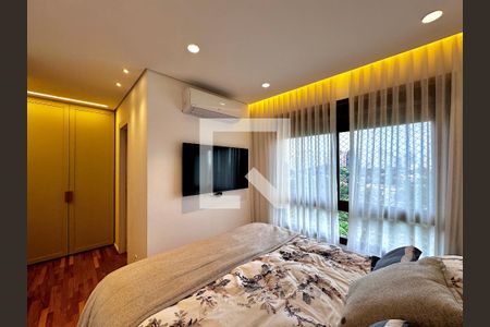 Apartamento à venda com 145m², 3 quartos e 2 vagasSuíte 2