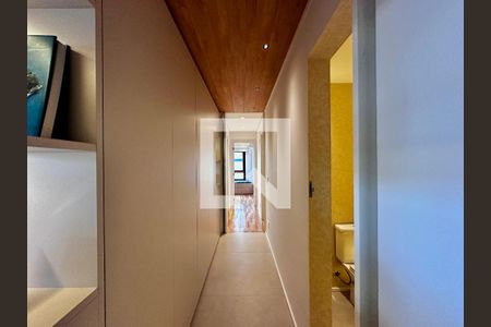 Apartamento à venda com 145m², 3 quartos e 2 vagasCorredor Suítes 