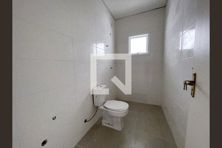 Casa à venda com 101m², 2 quartos e 2 vagasBanheiro