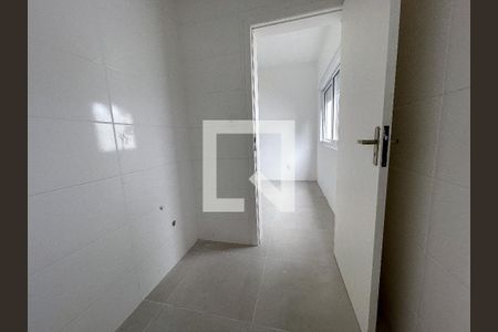 Casa à venda com 101m², 2 quartos e 2 vagasbanheiro quarto 1