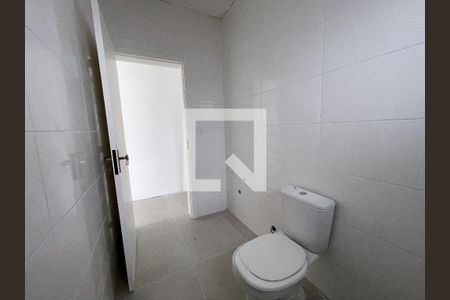 Casa à venda com 101m², 2 quartos e 2 vagasBanheiro