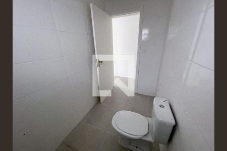 Casa à venda com 101m², 2 quartos e 2 vagasBanheiro