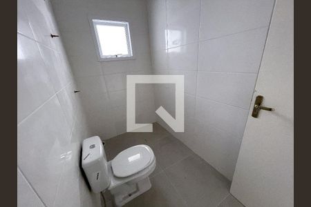 Casa à venda com 101m², 2 quartos e 2 vagasBanheiro