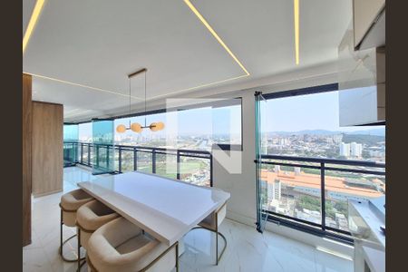 Apartamento à venda com 90m², 1 quarto e 2 vagasVaranda