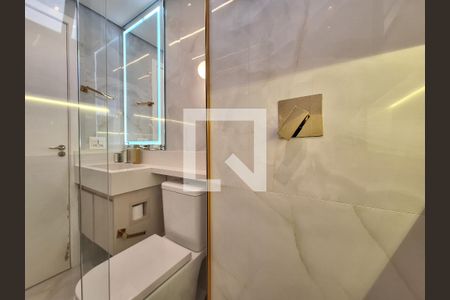Apartamento à venda com 90m², 1 quarto e 2 vagasBanheiro 2 da Suíte