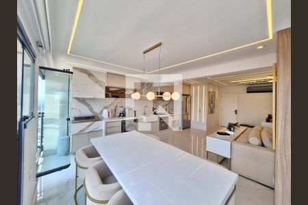 Apartamento à venda com 90m², 1 quarto e 2 vagasDetalhe