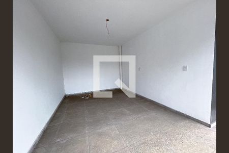 Casa à venda com 101m², 2 quartos e 2 vagasGaragem