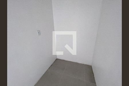 Casa à venda com 101m², 2 quartos e 2 vagasSuíte