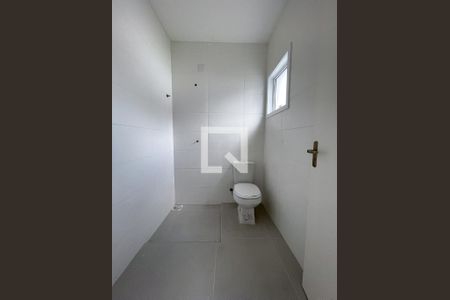 Casa à venda com 101m², 2 quartos e 2 vagasBanheiro/Suíte