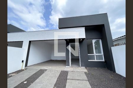 Casa à venda com 101m², 2 quartos e 2 vagasFachada