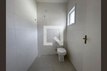 Casa à venda com 101m², 2 quartos e 2 vagasBanheiro/Suíte