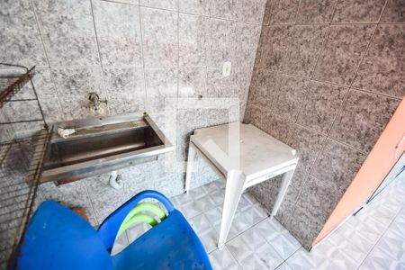 Casa para alugar com 196m², 2 quartos e 1 vaga Casa para alugar com 196m², 2 quartos e 1 vagaÁrea de Serviço