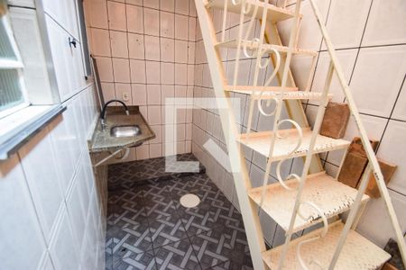 Casa para alugar com 196m², 2 quartos e 1 vaga Casa para alugar com 196m², 2 quartos e 1 vagaCozinha Auxiliar