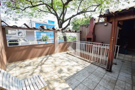 Casa para alugar com 196m², 2 quartos e 1 vaga Casa para alugar com 196m², 2 quartos e 1 vagaÁrea gourmet