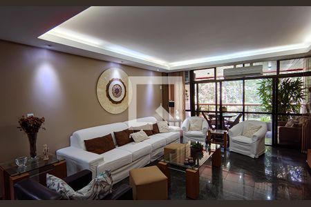 Apartamento à venda com 225m², 4 quartos e 3 vagas Apartamento à venda com 225m², 4 quartos e 3 vagassala